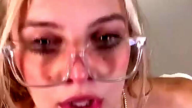 Trippie Bri Talks Dirty While Fucking Her Dildo