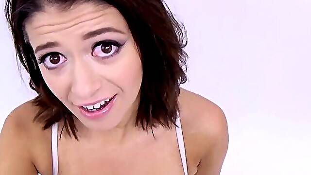 Cutie Model fucked by fake agent at casting audition