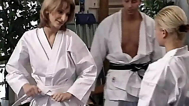 German XXX stars in episode 3 of international best network series
