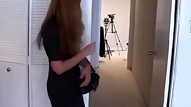Stephanie Calendar Audition 41 Min