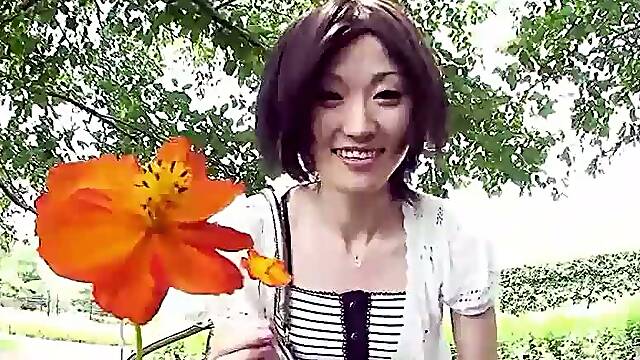 Small Tits Asian Girl Pickup and talk to Blow after Outdoor Clit Orgasm