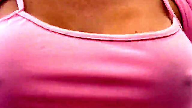 Artemisia Love hot large melons outdoor and in the car
