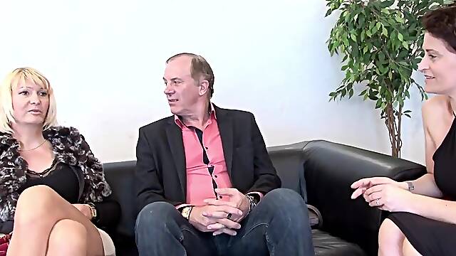 Older Pair Have Anal Sex on the Sofa Whilst Being Watched