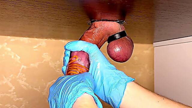 Masseuse handles meaty lollipop on tugging table - Medic glove ruined orgasm