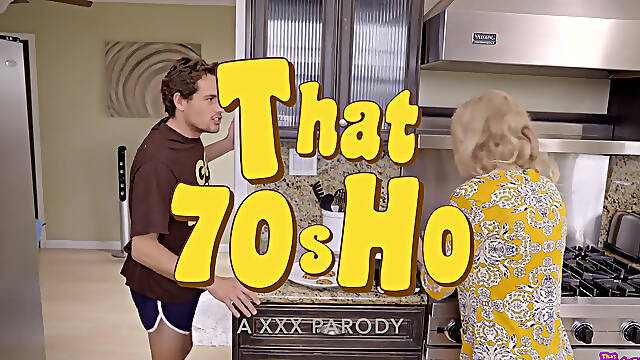 That 70s Ho Here Kitty Kitty - S3e1