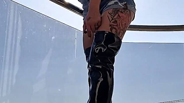 ADDICTED TO SMOKING – Short Jeans & Leather Boots (I Ditch My Date)