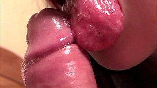 STEPSISTER MAKES ME PERFECT BLOWJOB. CUM IN MOUTH - ORAL CREAMPIE