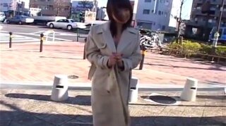 Sexy Asian flasher
