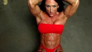 Mature Female Body Builder Shows Her Cunt Muscles