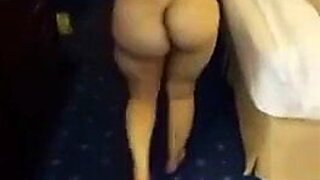 Arab naked slut with a fantastic booty