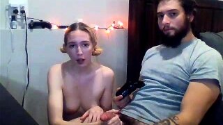 Gipsy amateur does strip and gives wild handjob and blowjob