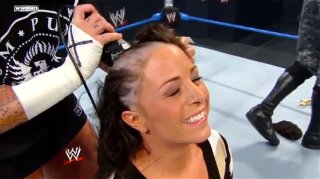 WoGets Headshaved by Wrestler