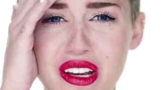 Miley Cyrus uncensored Wrecking Ball video clip
