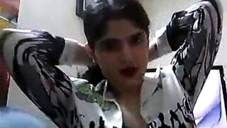 Iranian Girl Shows Body - 2