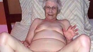 Sexy amateur grannies photo compilation